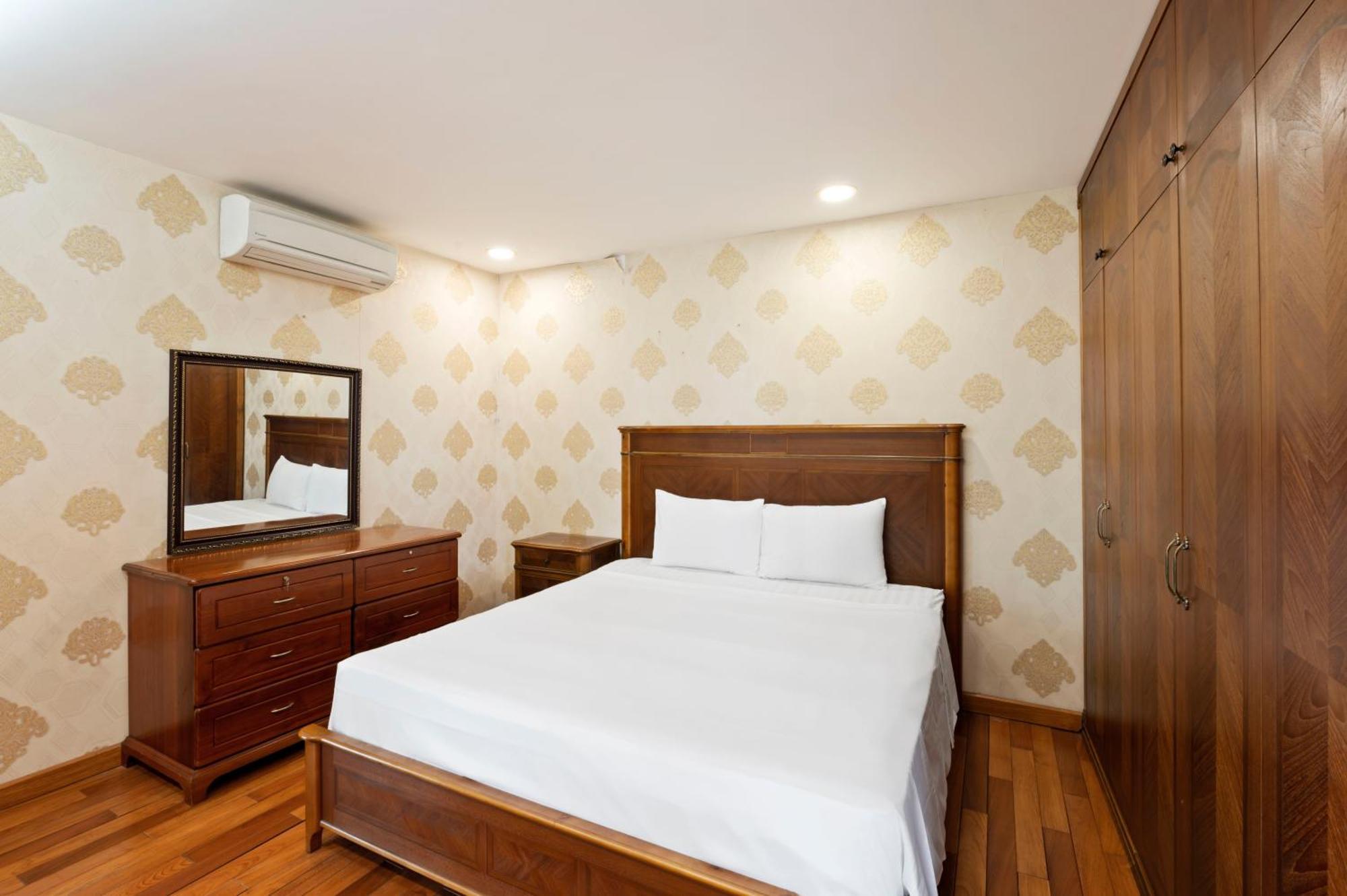 22Land Moon West Lake Hanoi Exterior photo