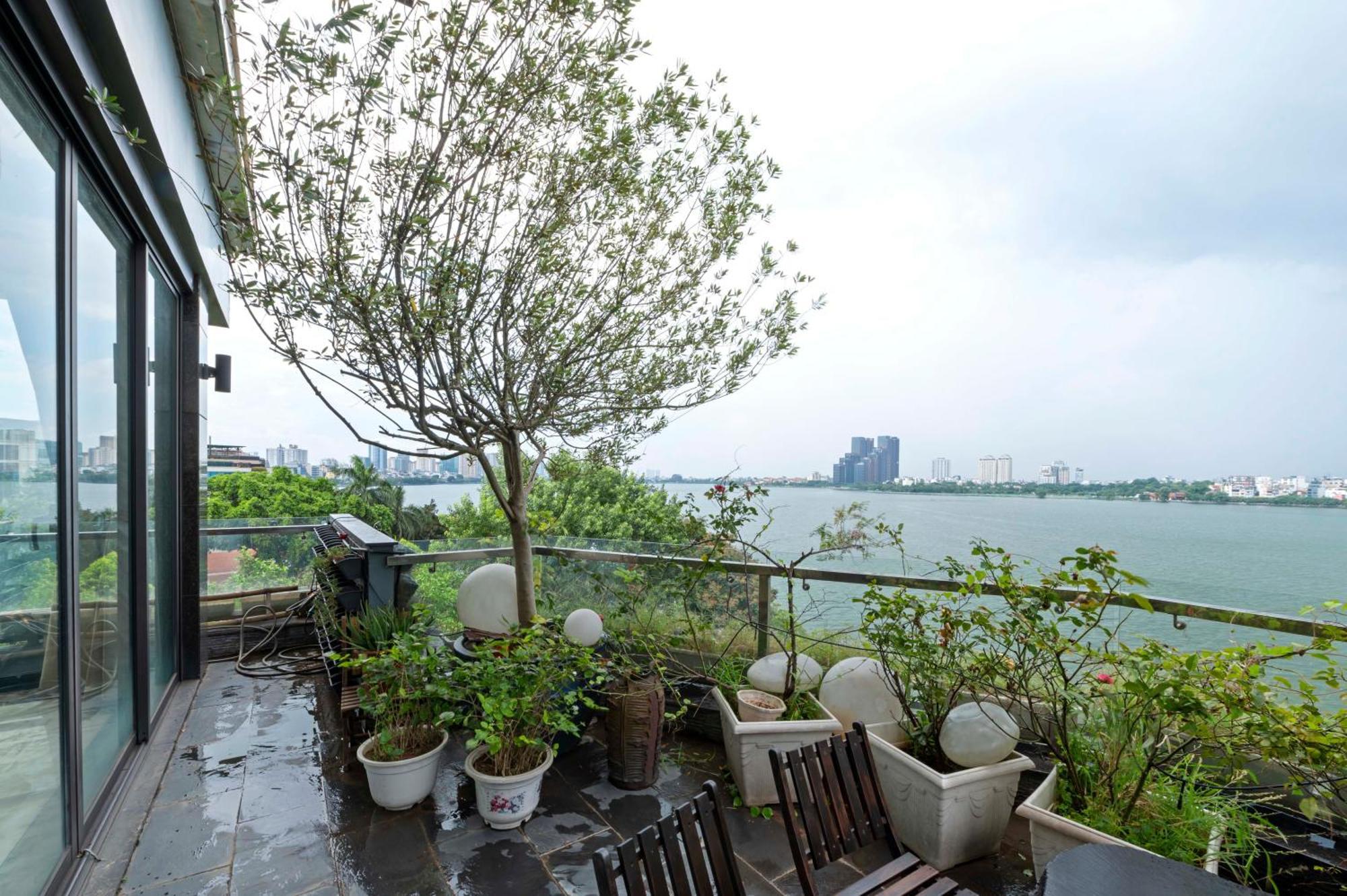 22Land Moon West Lake Hanoi Exterior photo
