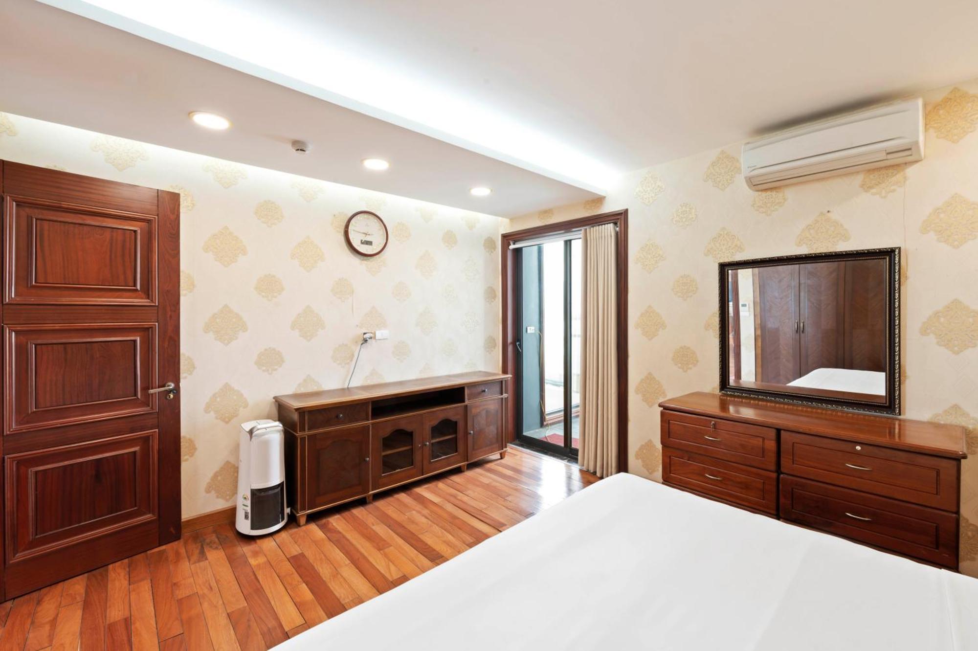 22Land Moon West Lake Hanoi Exterior photo