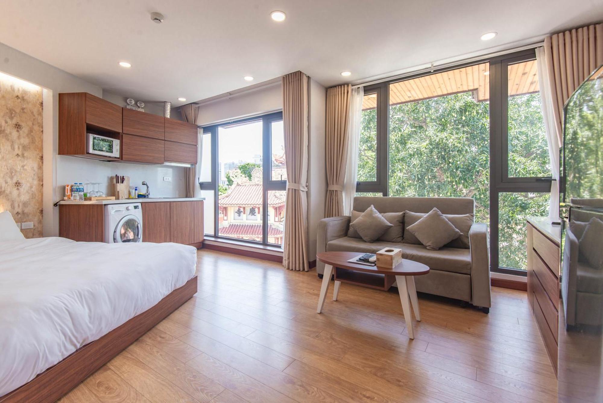 22Land Moon West Lake Hanoi Exterior photo
