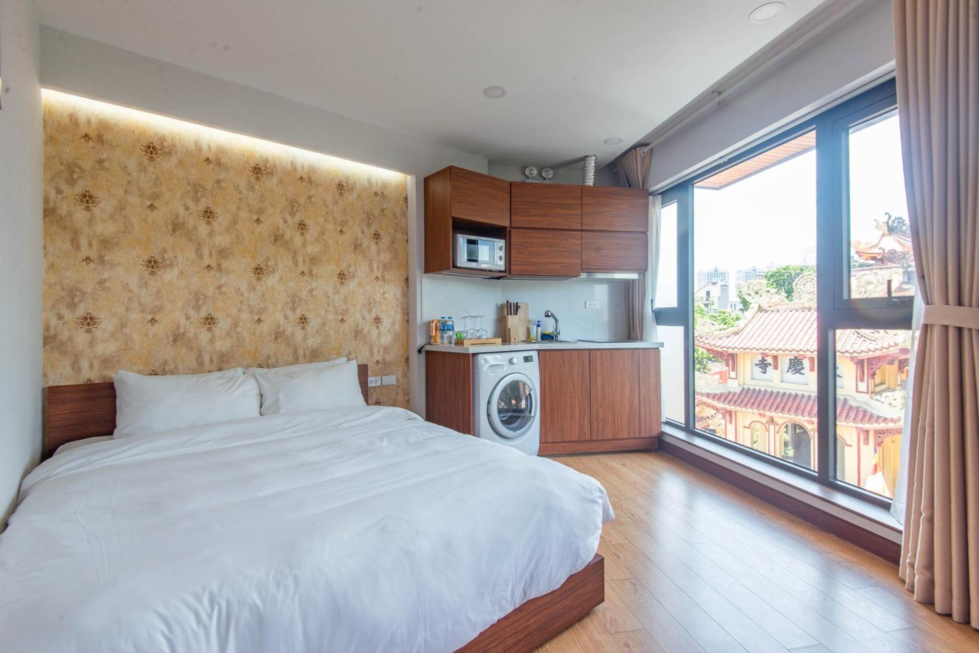 22Land Moon West Lake Hanoi Exterior photo