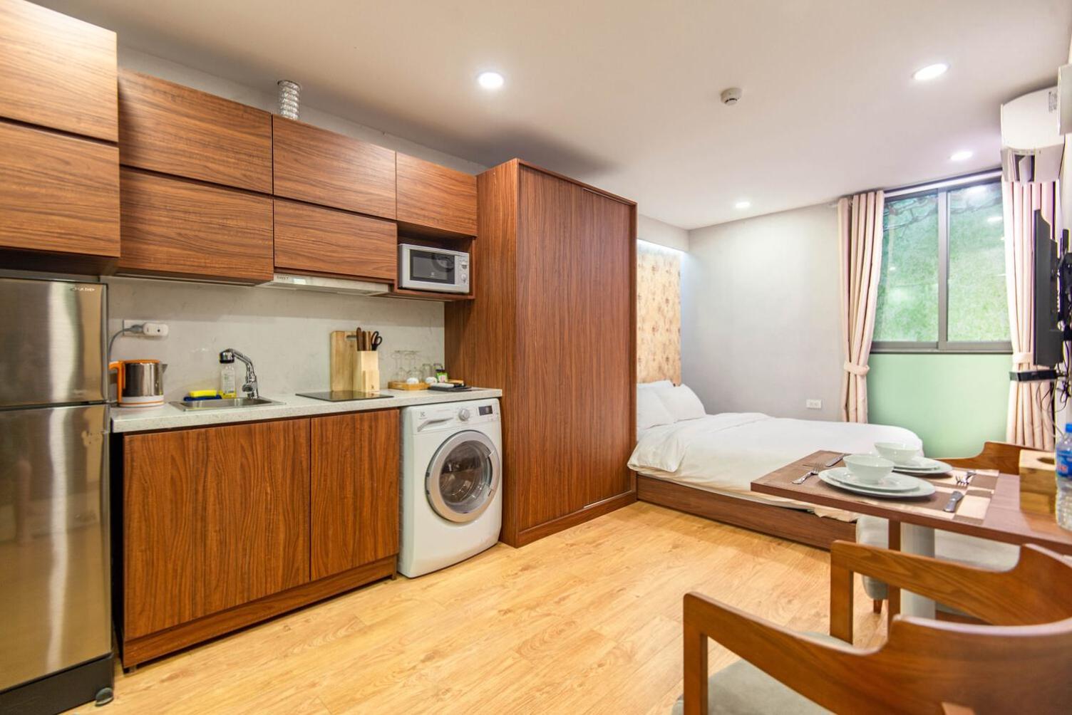 22Land Moon West Lake Hanoi Exterior photo