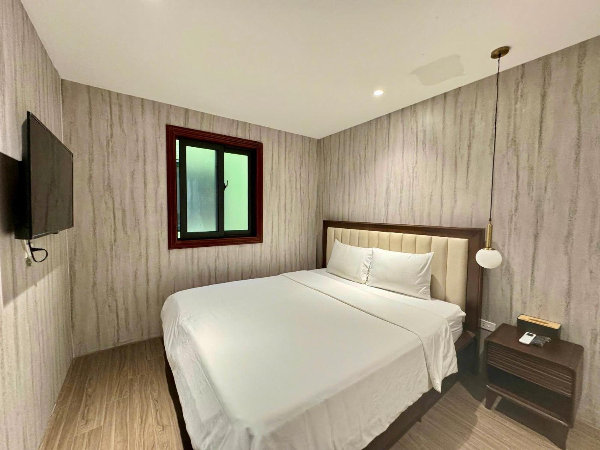 22Land Moon West Lake Hanoi Exterior photo